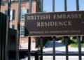 O quarto tweet da embaixada britânica entrega sutil assada sutil