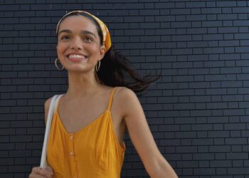 Rachel Zegler: De Youtuber, uma estrela de Hollywood (e não completou 25 anos)