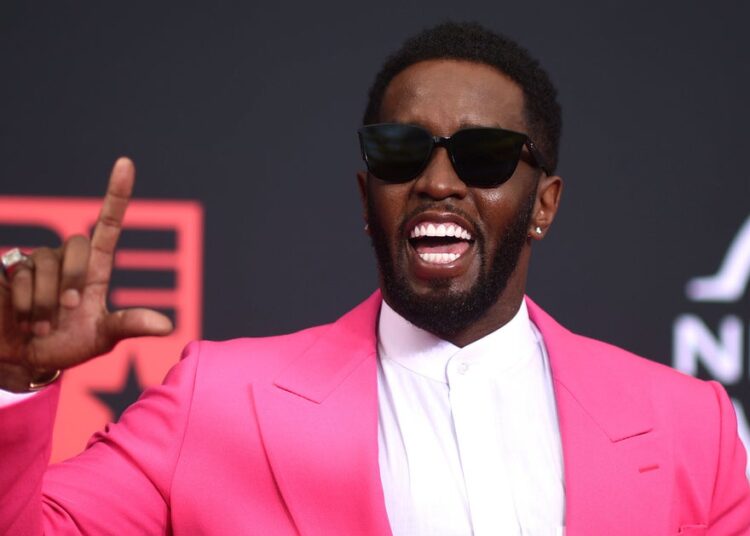 Sean Combs buscando lançamento antes da sentença em seu julgamento de crimes sexuais