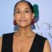 Tracee Ellis Ross Minimalist Travel Hack: 2 pares de roupas íntimas