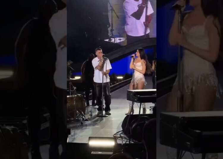 Dualipa singing with her father at sunny hill festival during Radical Optimism tour 25 #pristine