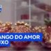 Exclusivo: confeiteiro das celebridades faz morango do amor especial que custa R$ 2 mil