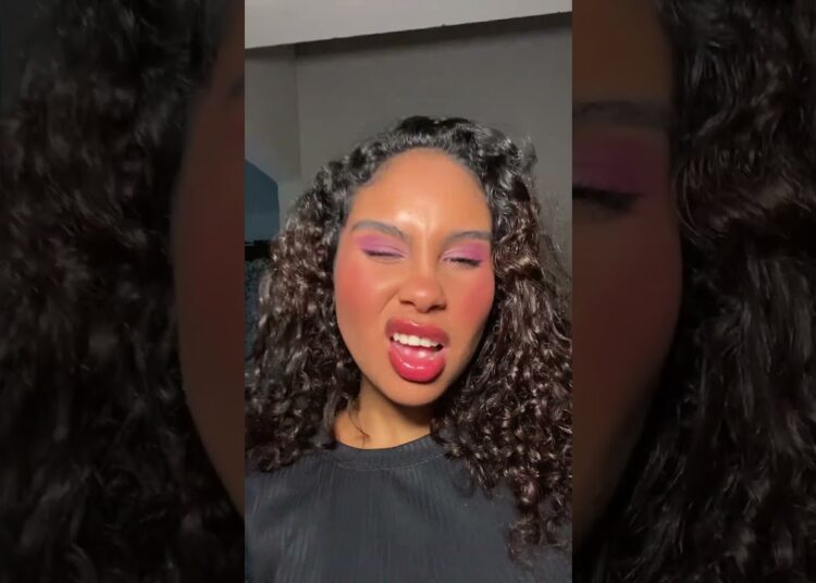 Não estou para seus jogos #fypyoutube #makeup #maquiagem #realeza