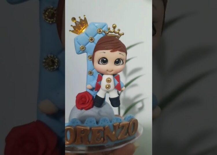 Um Príncipe 👑😍👑                                   #principe #realeza #pequenoprincipe