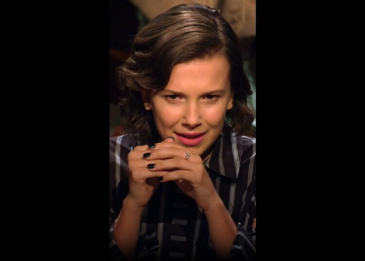 ELENCO REAGINDO ao teste #strangerthings #milliebobbybrown #auditiontapes #entrevista #react