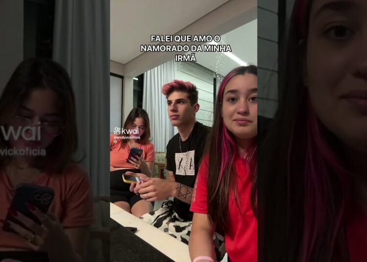 Emily Vick revelou que ama o void será ? 🤫😱