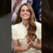 Kate choca a Escócia com cabelo loiro jamais visto! #shortsfeed #shortsyoutube