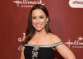 6 estrelas da Hallmark refletem sobre fama e novos filmes festivos