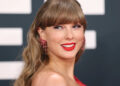 A ERA ShowGirl de Taylor Swift recebe uma reação lúdica do ícone dos anos 80