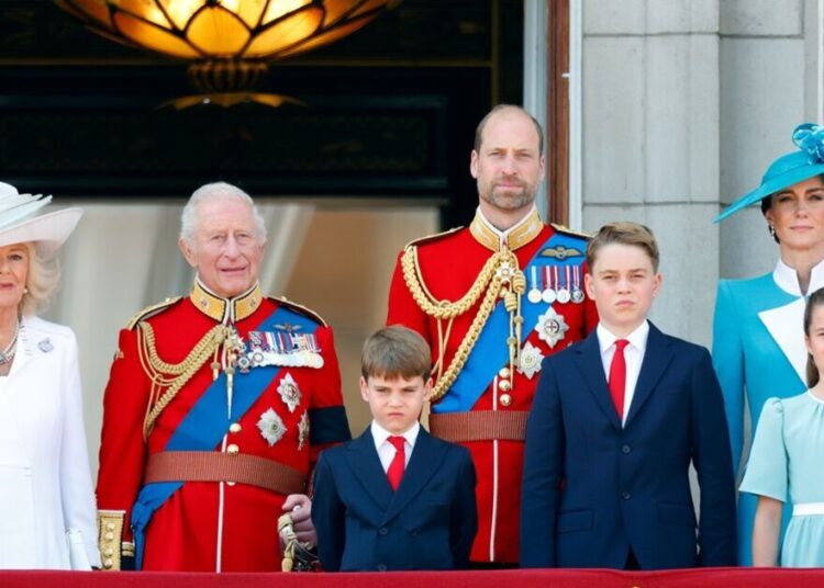 A Família Real emitiu severo aviso de seis palavras sobre a monarquia reduzida | Real | Notícias