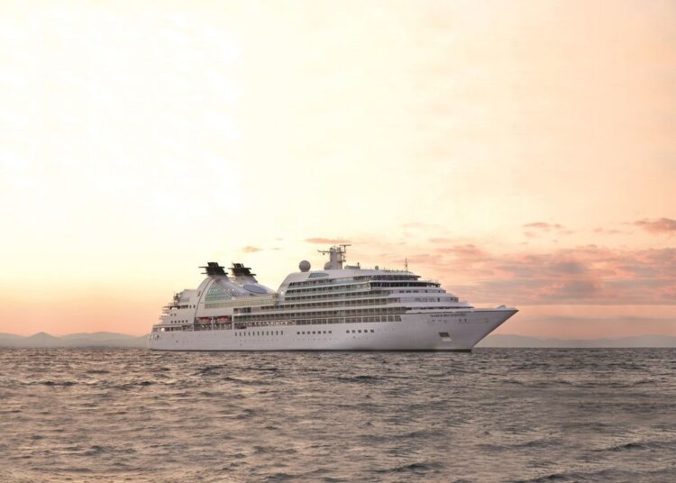 A Seabourn revela o entretenimento em 2026 Cruise World