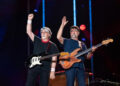 A banda de música country dos anos 80 se reúne com o ex -membro exaltado