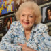 A elogio rlupamente de Betty White deixa 'anjo' estrela sem palavras