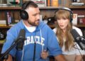 A estréia de Taylor Swift sobre os registros de configuração de pods de travis kelce 'New Heights'