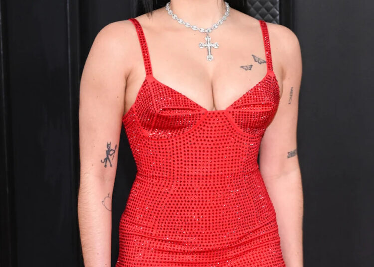 A filha de Madonna, Lourdes Leon, renomeia -se com uma mudança sutil