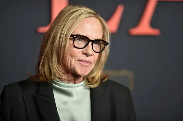 A ladrão de cenas de armas Amy Madigan aborda rumores de prequel da tia Gladys