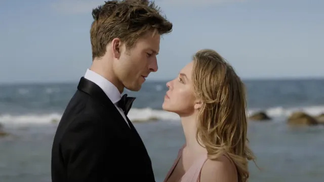 A sequência de Sydney Sweeney recebe uma atualização emocionante de Glen Powell