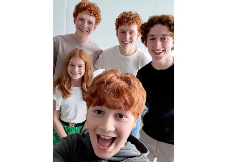 A série 'Harry Potter' da HBO lança mais crianças Weasley. Conheça Ginny, Fred, George e Percy.
