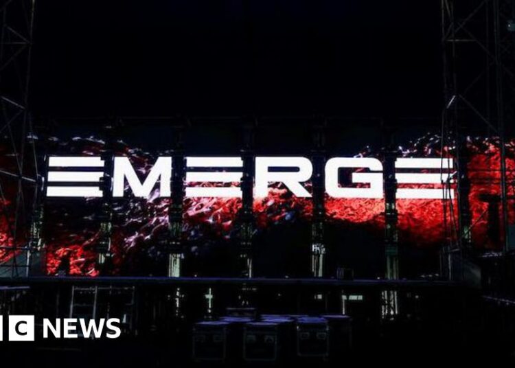Adolescente morre depois de ficar doente no Emerge Music Event em Belfast