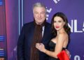 Alec e Hilaria Baldwin reencenam icônico cena de dança suja - notícias de celebridades - entretenimento