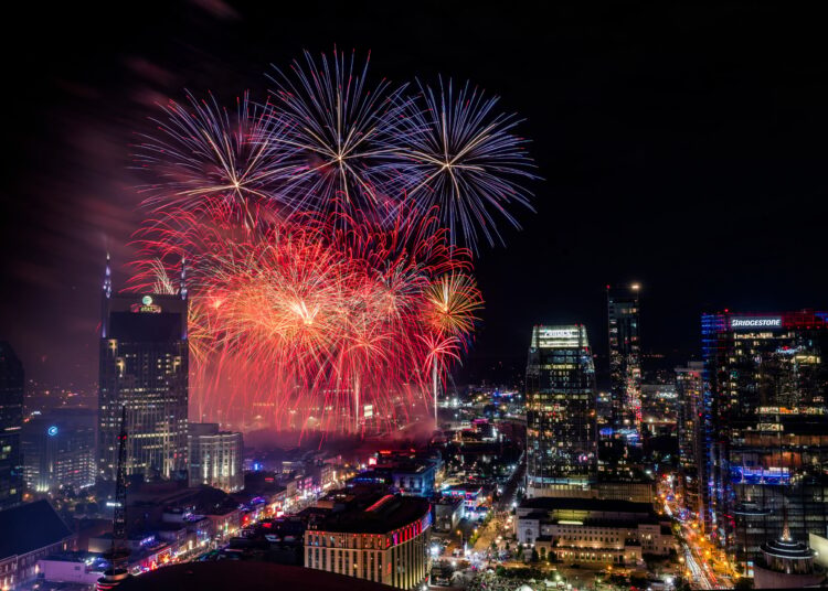 As unidades de música ao vivo aumentam no turismo de verão de Nashville