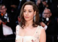Aubrey Plaza diz que a dor é 'uma luta diária' depois da morte do marido Jeff Baena