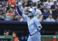 Bobby Witt Jr. Homer de 2 corridas em oitavo elevador Royals sobre Tigres 3-1