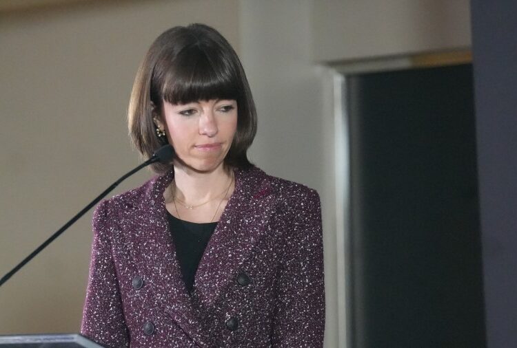 Caroline Klein, CCO do Smith Entertainment Group, falece aos 40