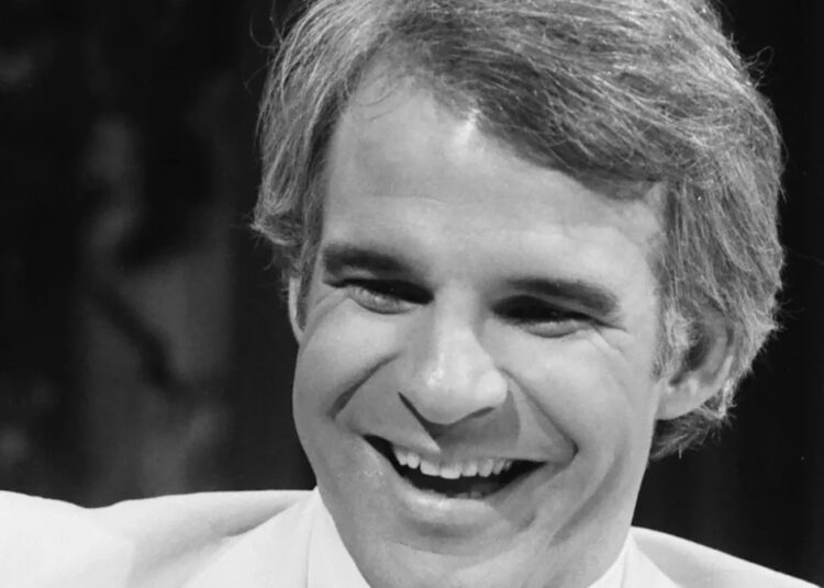 Celebridades e fãs reagem ao icônico marco pessoal de Steve Martin - 'uma lenda absoluta'