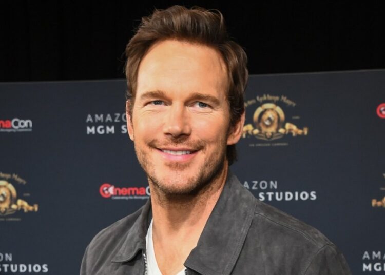 Chris Pratt defende RFK Jr. e fala dinâmica familiar