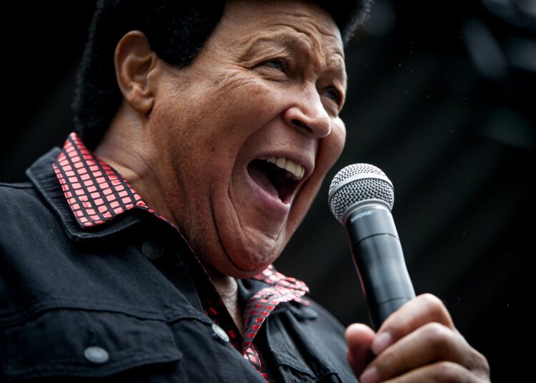 Chubby Checker para pular a indução do Hall da Fama do Rock & Roll, reservou outro show de propósito