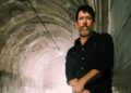 Chuck Ragan, da Hot Water Music, fala sobre seu último álbum solo 'Love & Lore' e Playing the Long Road Festival 2025 • Festivais • Revista DIY