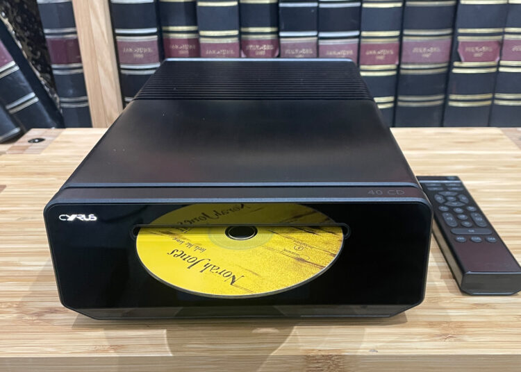 Comprar CDs em segunda mão é a minha maneira favorita de descobrir nova música de forma sustentável