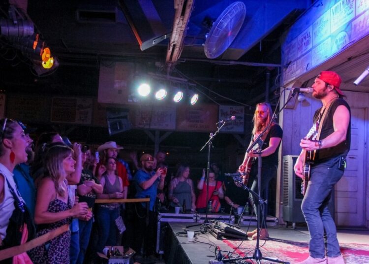 Confira música ao vivo acontecendo em New Braunfels em junho, julho