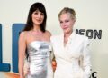 Dakota Johnson chama a atenção em Gucci na estréia de 'Splitsville'