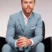 Derek Hough bateu para sediar a temporada 32 'extra'!