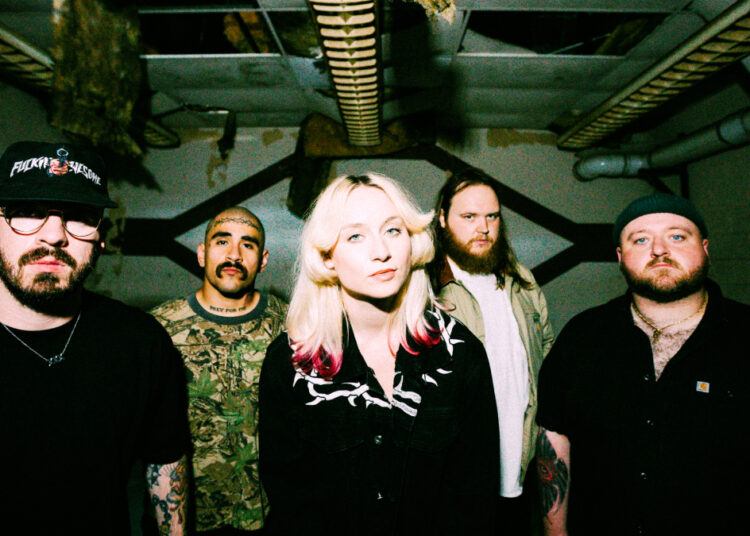 Desejo morrendo troca de mosh riffage em “Revenge in Carnage”