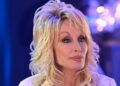 Dolly Parton envia conforto para Kelly Clarkson, Reba McEntire