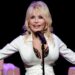 Dolly Parton se torna Guinness World Record Icon - Celebrity News - entretenimento
