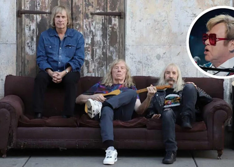 Elton John estrela como Spinal Tap lançar uma nova versão do Immortal Classic Stonehenge