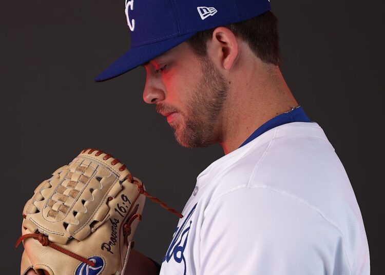 Ex-cinco dos cinco primeiros da realeza do Royals recebe a chamada da MLB com atletismo em dificuldades