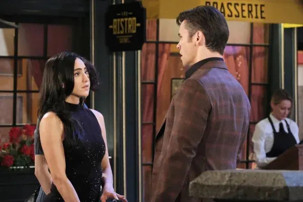 Gabi e Xander se aquecem ... além disso, o que há de errado com EJ?