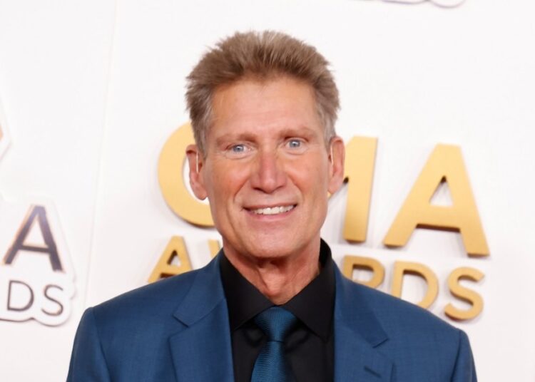 Gerry Turner namorou Bachelor Golden Ex após Theresa Nist Divorce
