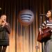 Gracie Abrams e Audrey Hobert Premiere Nova música "Mini Bar"