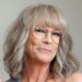 Jamie Lee Curtis vira a cabeça no evento 'Freakier Friday'