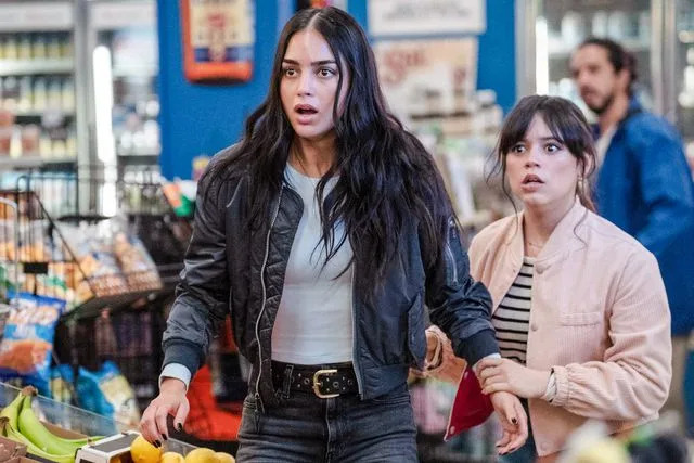 Jasmin Savoy Brown reflete sobre as saídas de Melissa Barrera e Jenna Ortega "Scream 7": 'Realmente triste e estressante'
