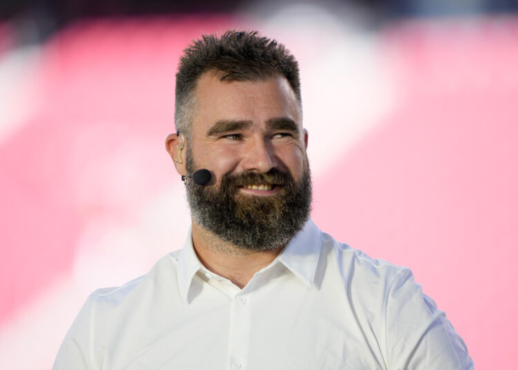 Jason Kelce tem mensagem de 3 palavras após Taylor Swift anúncio