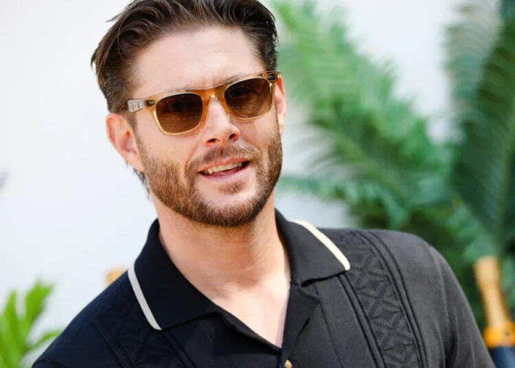 Jensen Ackles faz uma fala profunda na convenção sobrenatural, mas todos os fãs poderiam se concentrar foi sua grande mudança