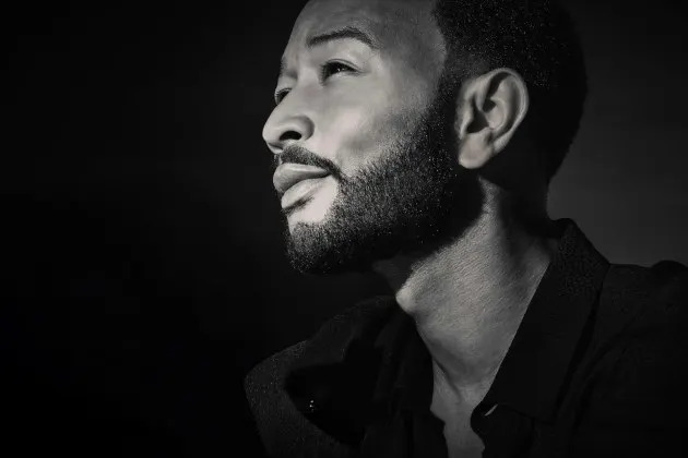 John Legend Sinais com UTA em todas as áreas