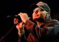 Kane Brown quebra o silêncio sobre acusações de esteróides - Notícias de celebridades - entretenimento